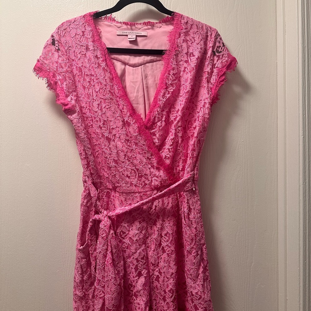 Diane von Furstenberg Pink Lace Wrap Romper Sz 8